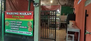 WARUNG SOTO AYAM DAN SAPI EYANG UTI