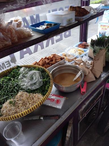 PECEL MADIUN BERKAT