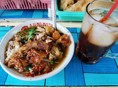 SOTO AYAM LENTHOK