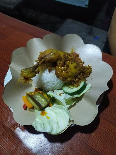 SPESIAL AYAM REMPAH RJ