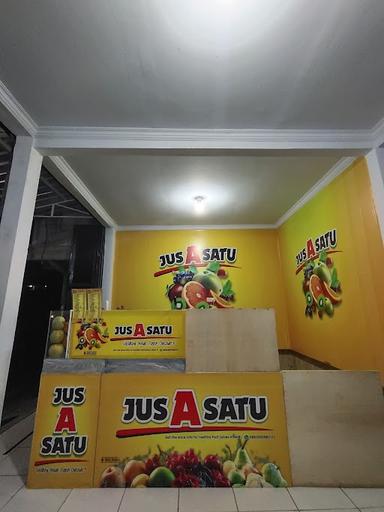 JUS A SATU