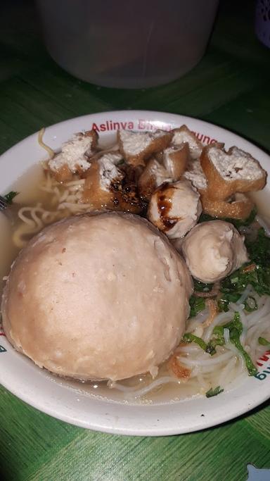 BAKSO DAN MIE AYAM PAK YANTO