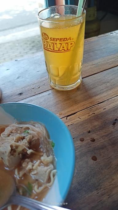 BAKSO URAT SETAN BERANAK MAS HENDRO