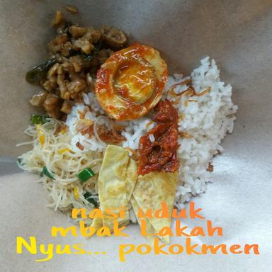 NASI UDUK BU LAKAH