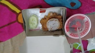 ROCKET CHICKEN GRABAG NEW