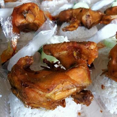 AYAM GORENG PANGSUD JOGLO