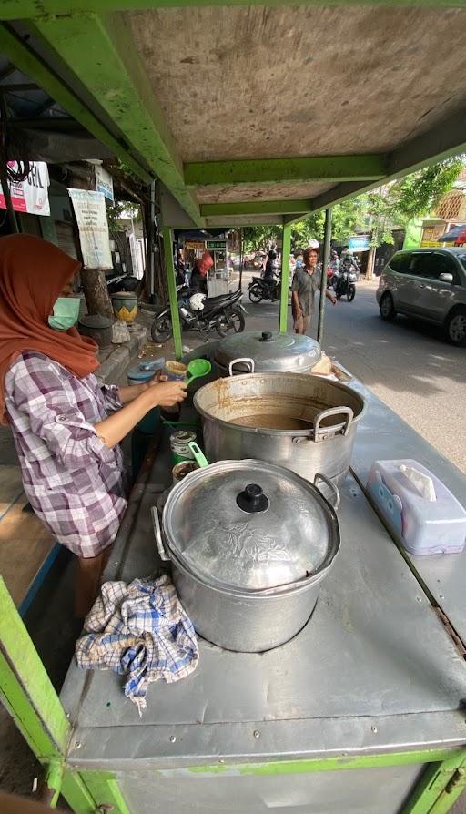 BUBUR KACANG HIJAU CAK BISRI