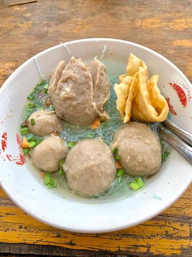 GADO-GADO & BAKSO PAK MAT