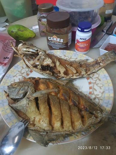 IKAN BAKAR ABAH SHOLEH