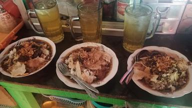 WARUNG KOPI ARAB MAK YAH