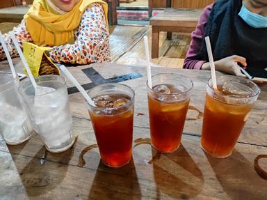 WARUNG PAK 'D'