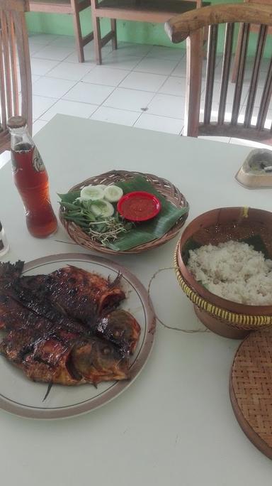 AYAM BAKAR WONO TANI...