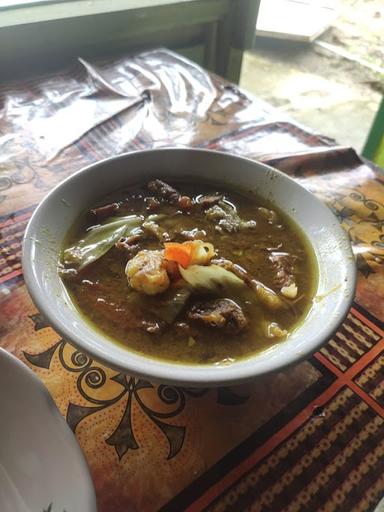 SATE KAMBING & TONGSENG MAK TUTIK