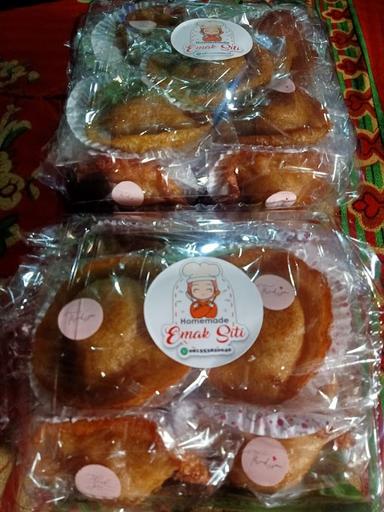 KUE CUCUR EMAK SITI