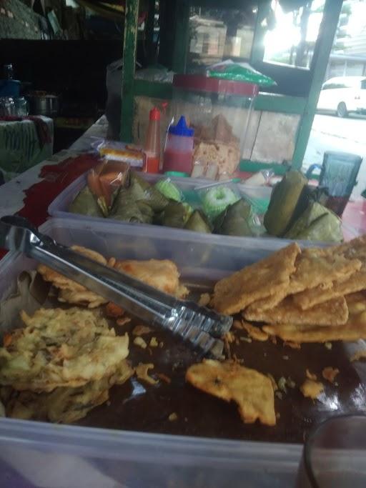 PUSAT JAJANAN KUE BASAH/TETEH ARLIKA