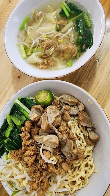 BAKMI GROGOL CABANG TANJUNG DUREN