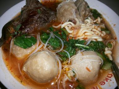 BAKSO GOYANG LIDAH, PASAR KOPRO