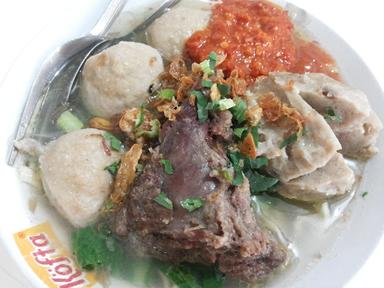 BAKSO GOYANG LIDAH, PASAR KOPRO