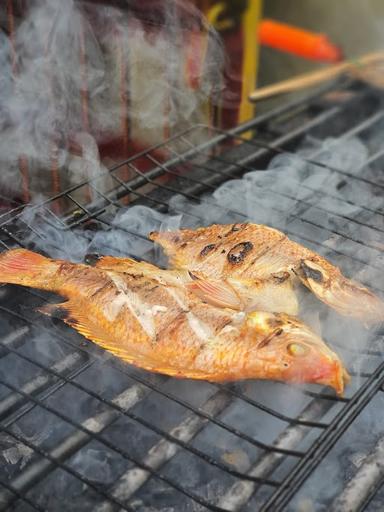 IKAN BAKAR RAJA MAMA