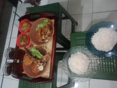 KEDAI PECEL LELE BANG BANDI