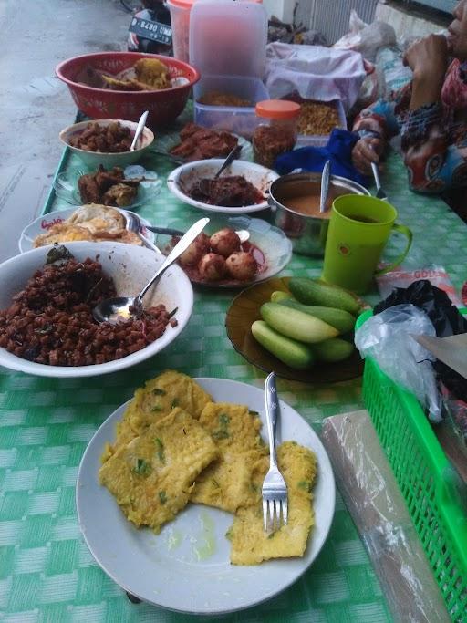 NASI UDUK IBU SUPRI