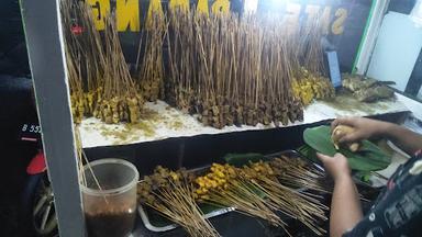 SATE PADANG RANG AGAM