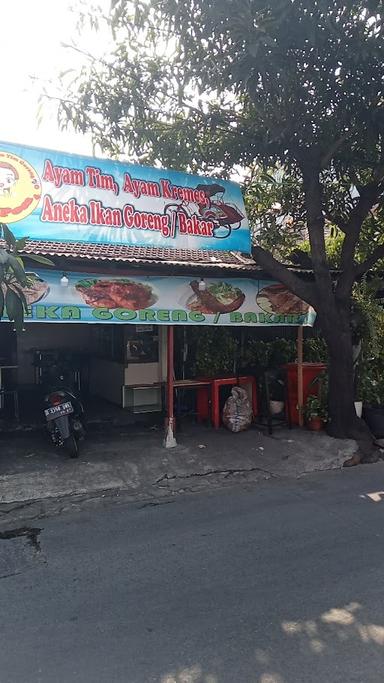 BU PON AYAM DAN IKAN GORENG/BAKAR