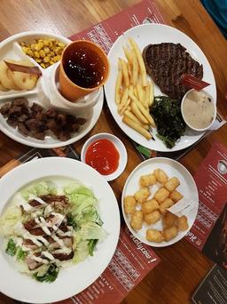 STEAK HOTEL BY HOLYCOW! TKP NEO SOHO