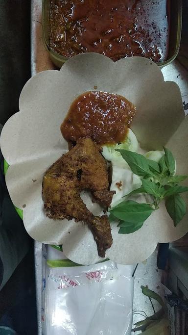 WARUNG PECEL LELE SURABAYA