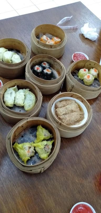 HN DIMSUM & CHINESE ORIENTAL