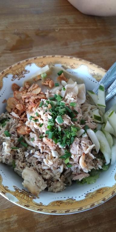 MIE RESTU BANG KARMAN