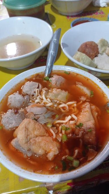 BAKSO SOLO PAK JAN