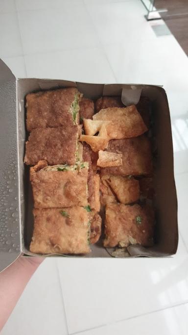 MARTABAK GADING PECENONGAN - KERTAJAYA