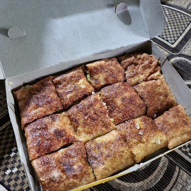 MARTABAK HAWAII - DHARMAWANGSA