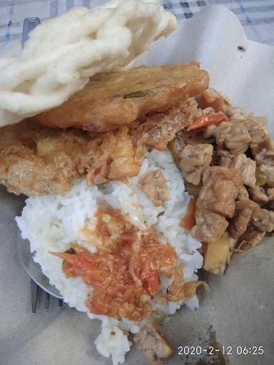 PECEL BU LASTRI