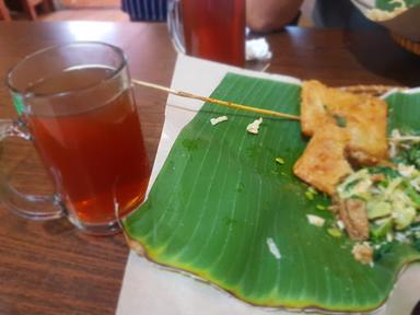 PECEL MADIUN MBAK NANING