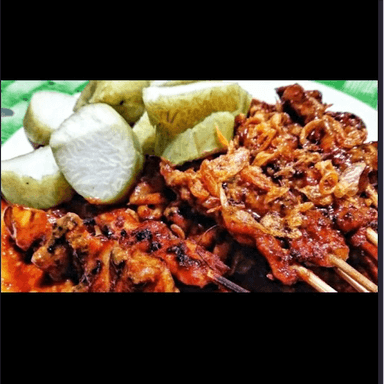 SATE AYAM PAK KUMIS