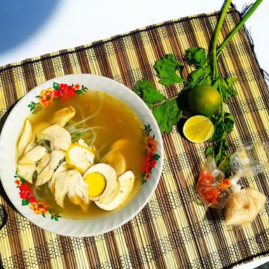 SOTO AYAM LAMONGAN CAK MEN IPIEMS