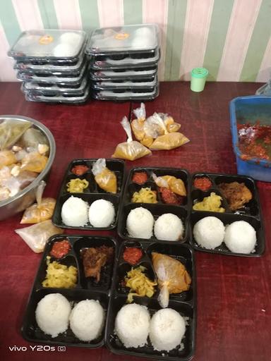 LAPAU NASI BUNDO