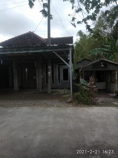 WARUNG ANAK MUDA