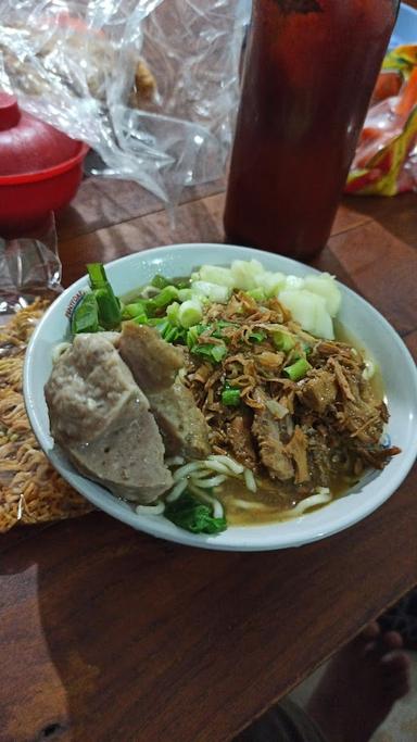 BAKSO & MIE AYAM RIZKA RIZKI