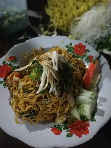 NASI GORENG DAN MIE JAWA SIMBOK