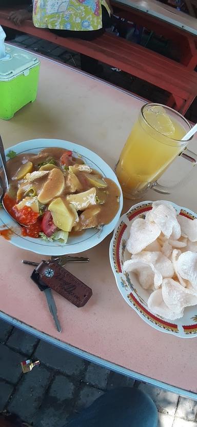 GADO-GADO & LONTONG BALAP ONI