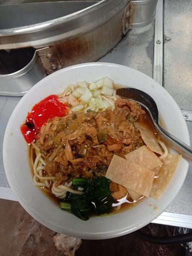 MIE AYAM CAK DONI