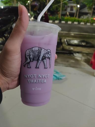 NYOT NYOT THAI TEA SURABAYA