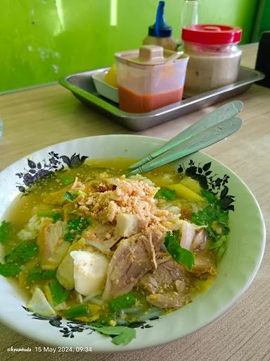 SOTO AYAM LAMONGAN CAK TOMAS