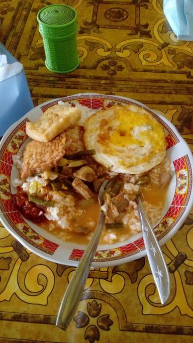 WARUNG POJOK SEDERHANA