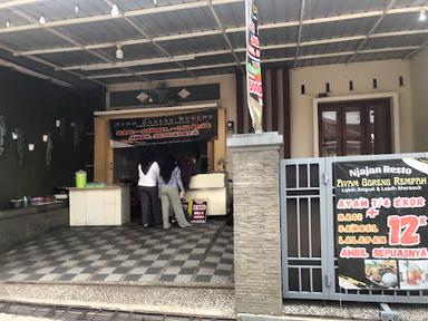 KEDAI HAMAS (HARGA MAHASISWA) SPESIAL AYAM GORENG REMPAH