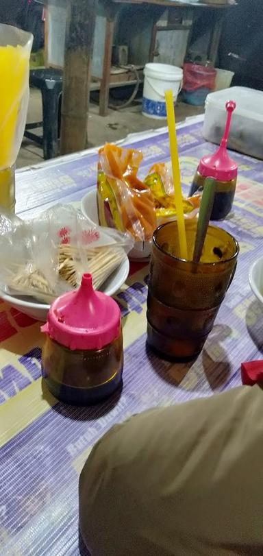 BAKSO BOGEM DAN BAKSO BERANAK MAS TRI