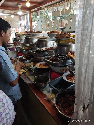 NASI PADANG MAK ACIK